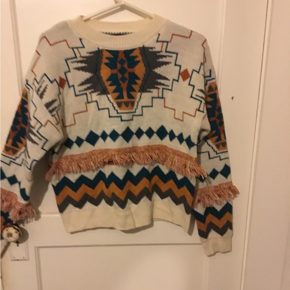 Rock & Roll Cowgirl Sweaters - NWOT Rock & Roll Cowgirl Aztec Sweater size M